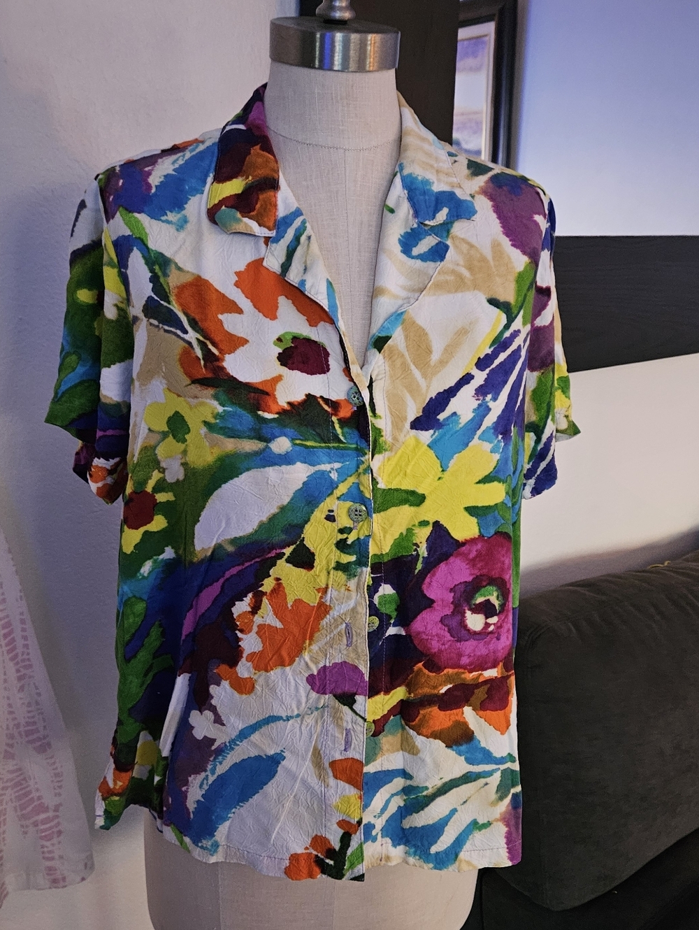 Jams World Watercolor floral Hawaiian blouse In Tropic Sunrise - Picture 8 of 8